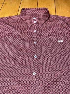 Ferrell Button Down Shirt Geometric Diamond Print Color Burgundy Size XXL EUC!!